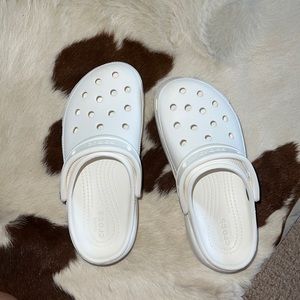 Crocs platforms